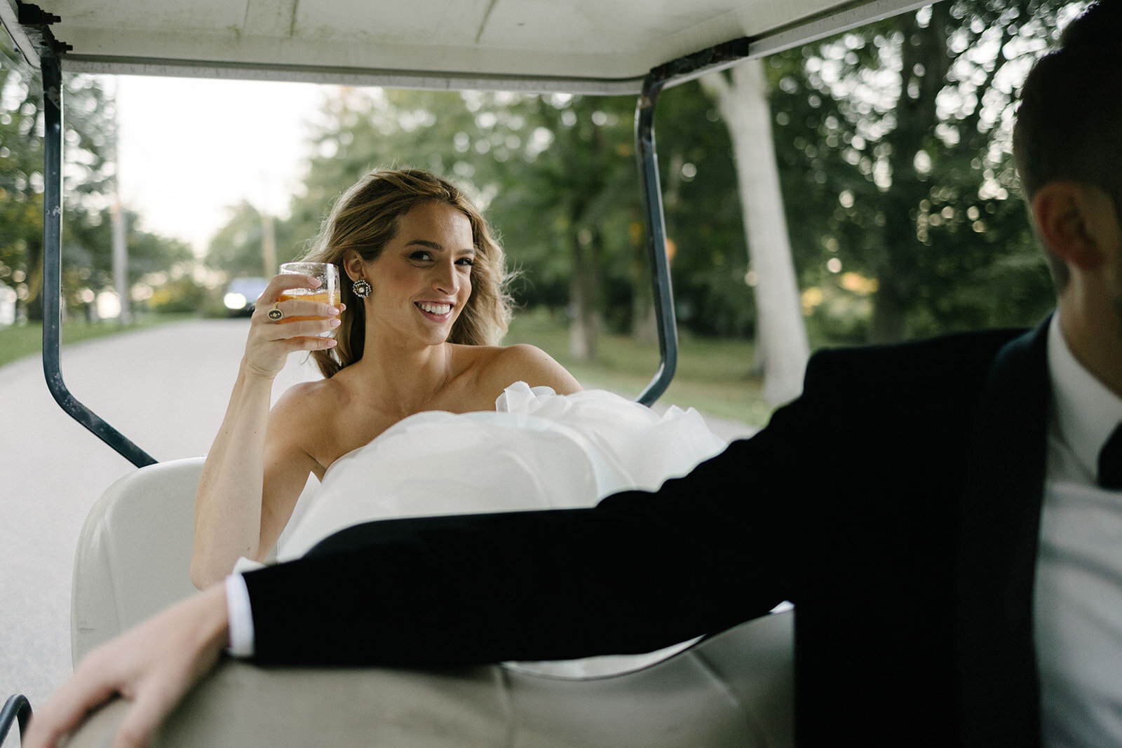 Maddie & Andrew - Newport RI Wedding- Larisa Stinga Photography -0984-221007