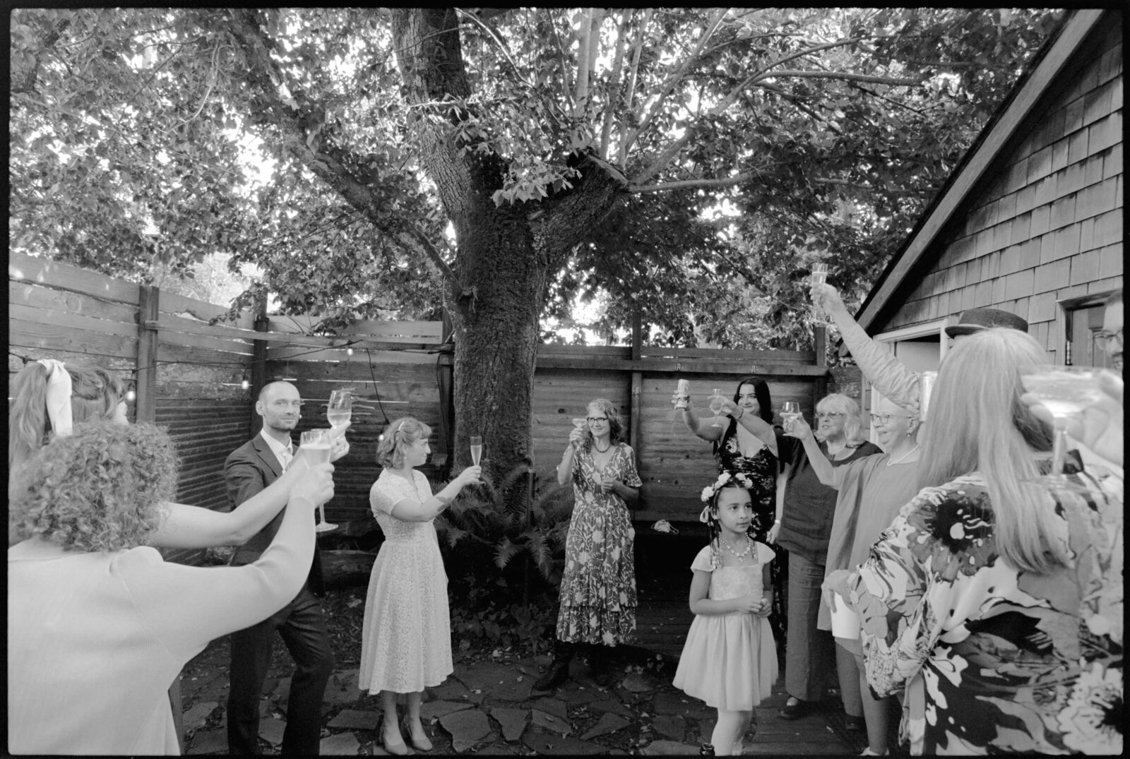 Jess-Buckley-Photo-FILM-Wedding-Coast-Lodge-25