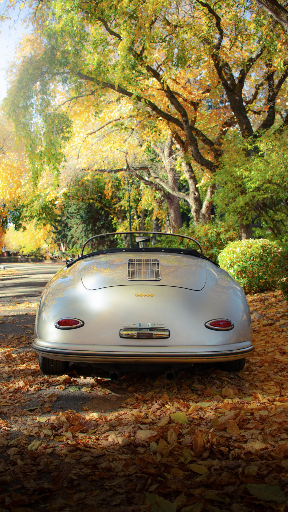 Vintage Porsche Rental for Your Wedding in Calgary