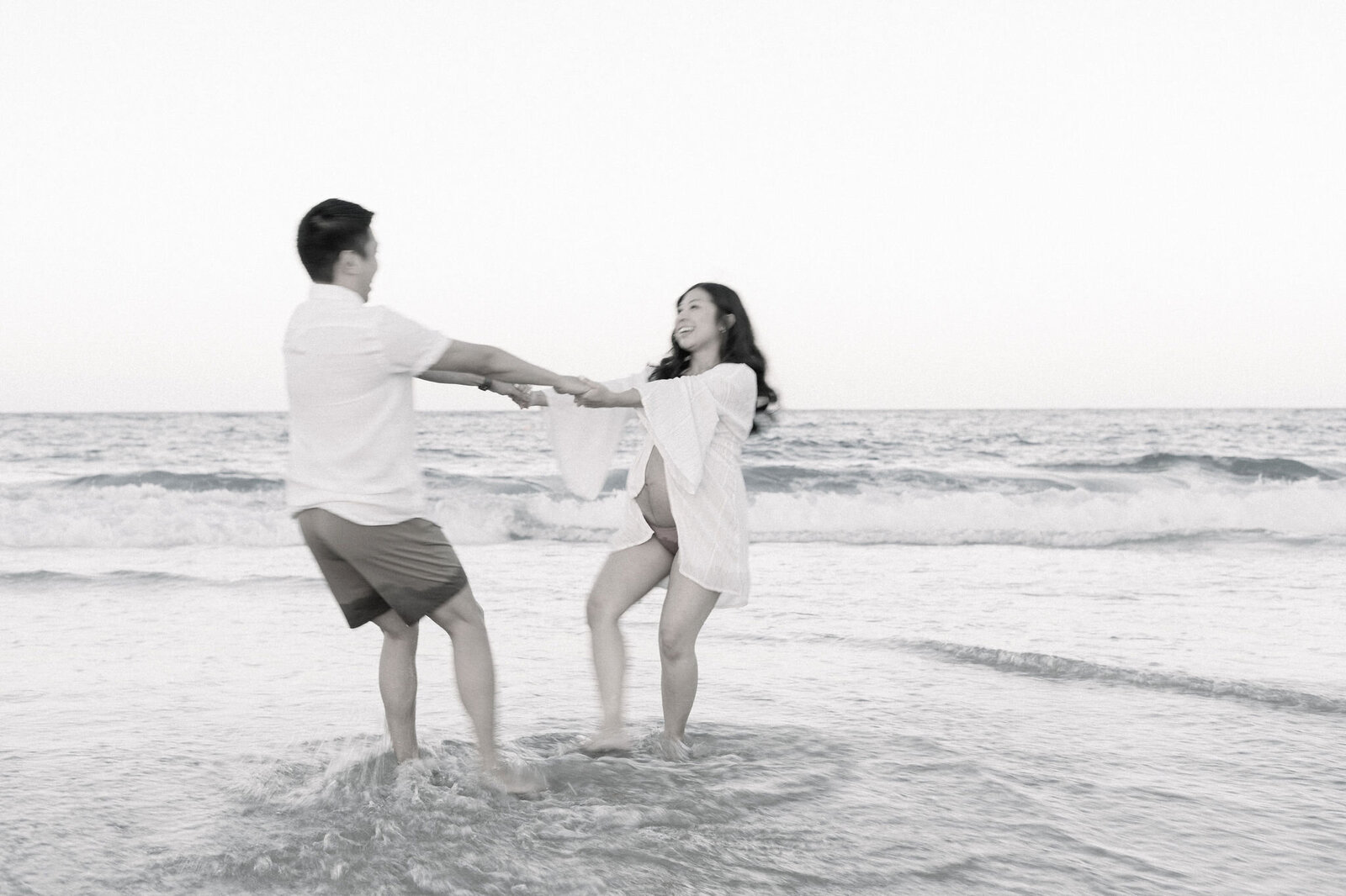 beach maternity 34