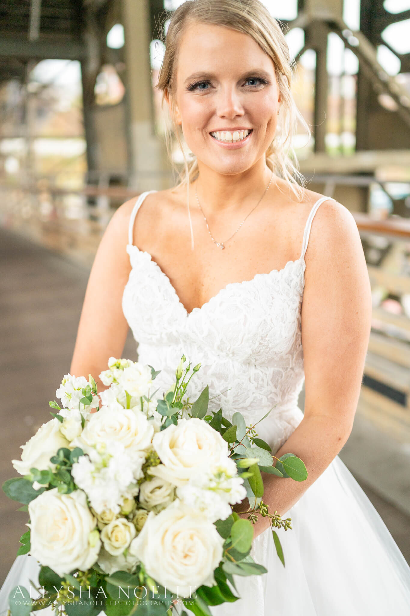Wedding-at-The-Factory-on-Barclay-in-Milwaukee-0570