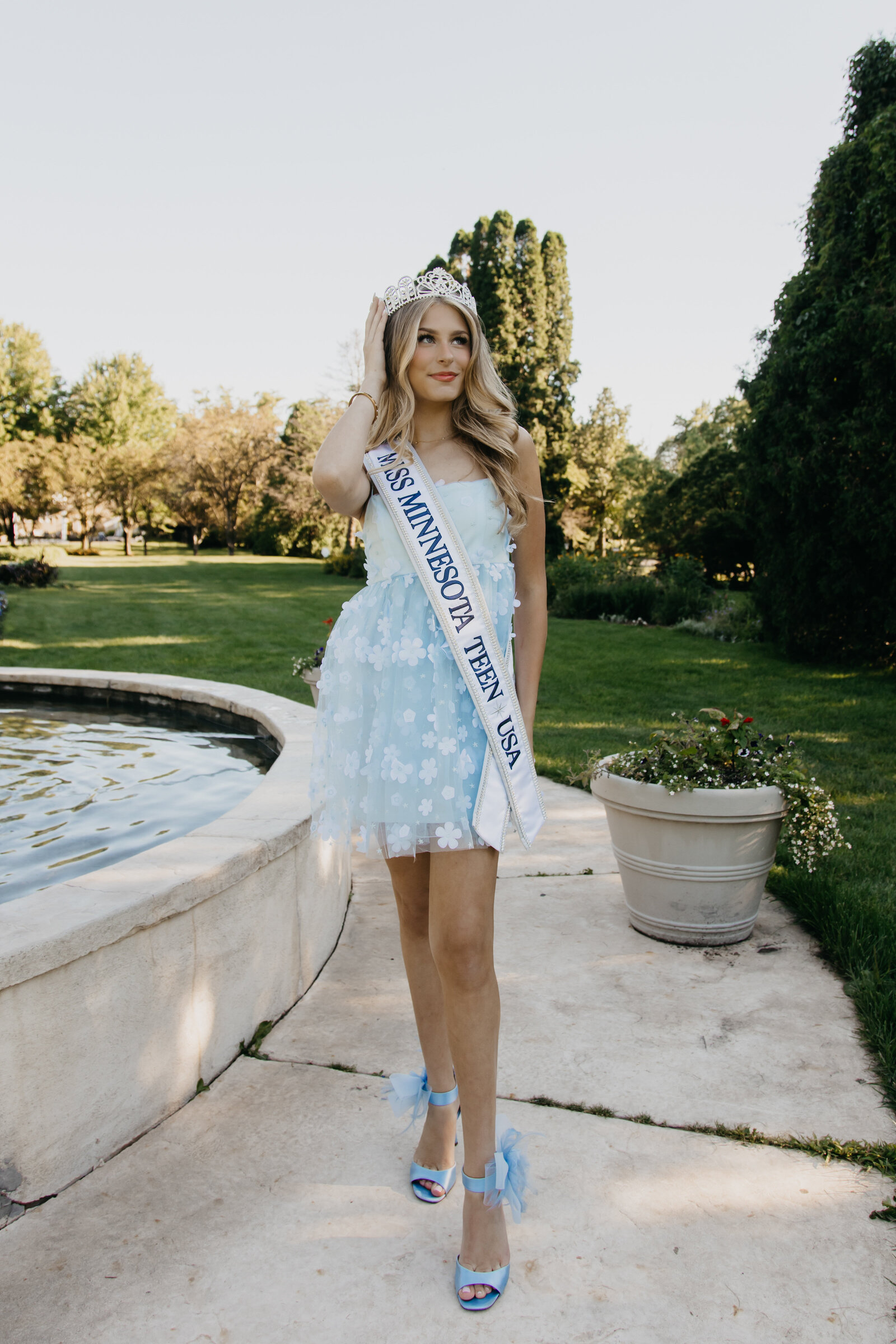 Twin Cities Senior Photographer (397)