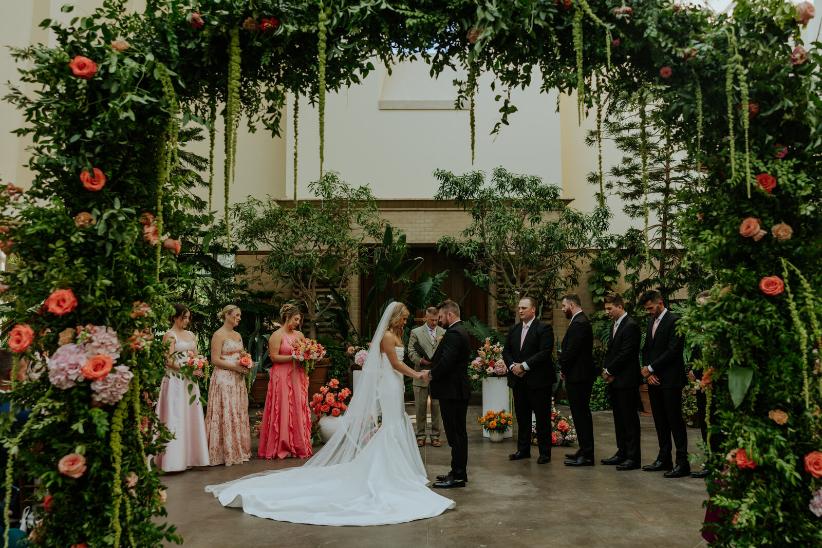 Lauritzen-Gardens-Wedding-402-Events-Julia & Connor  (32)