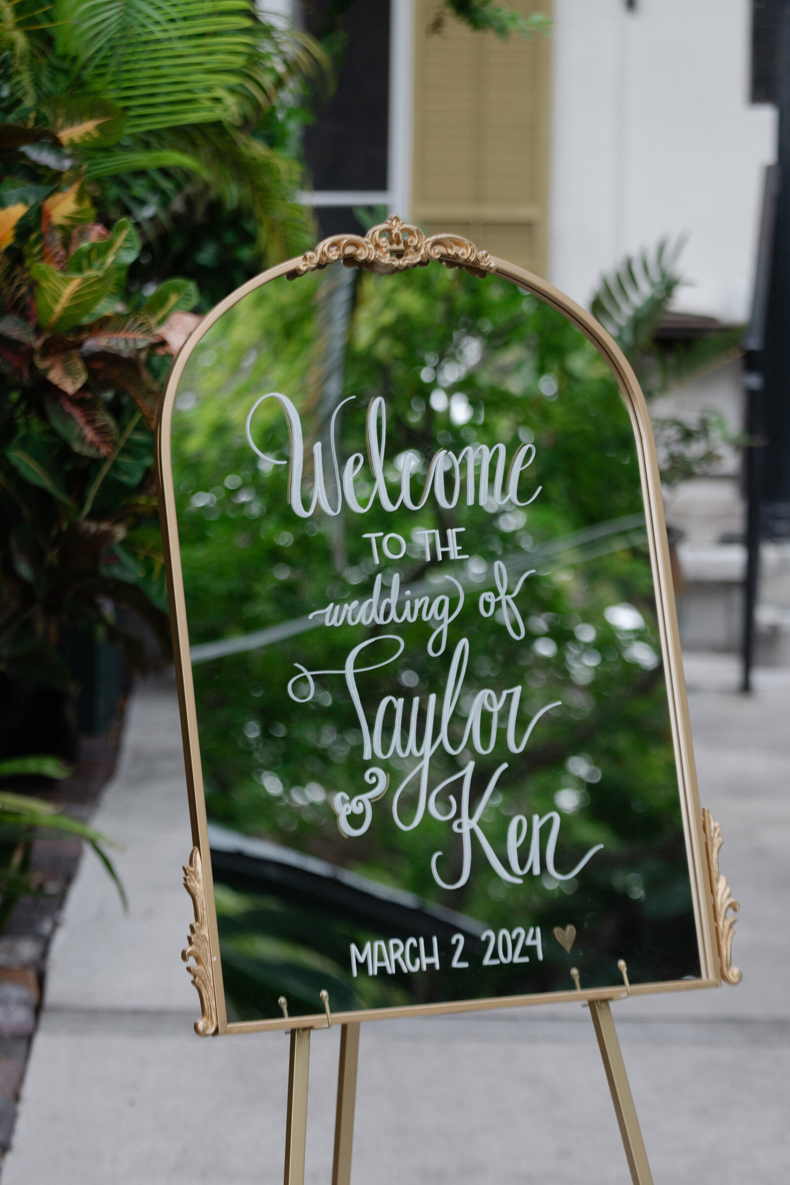 wedding details, key west wedding planner, florida keys wedding, destination wedding, welcome sign wedding, bride and groom