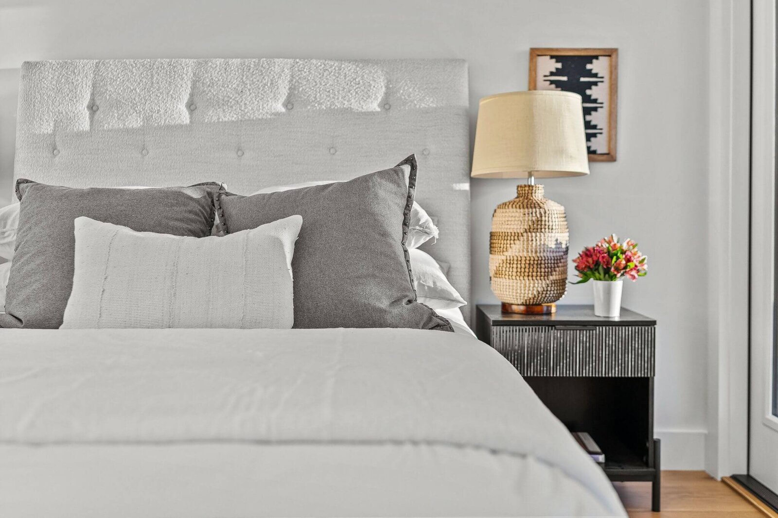 mls36_michael-jimenez-pacifica-real-estate-agent-homes-for-sale-open-concept-bedroom-moment