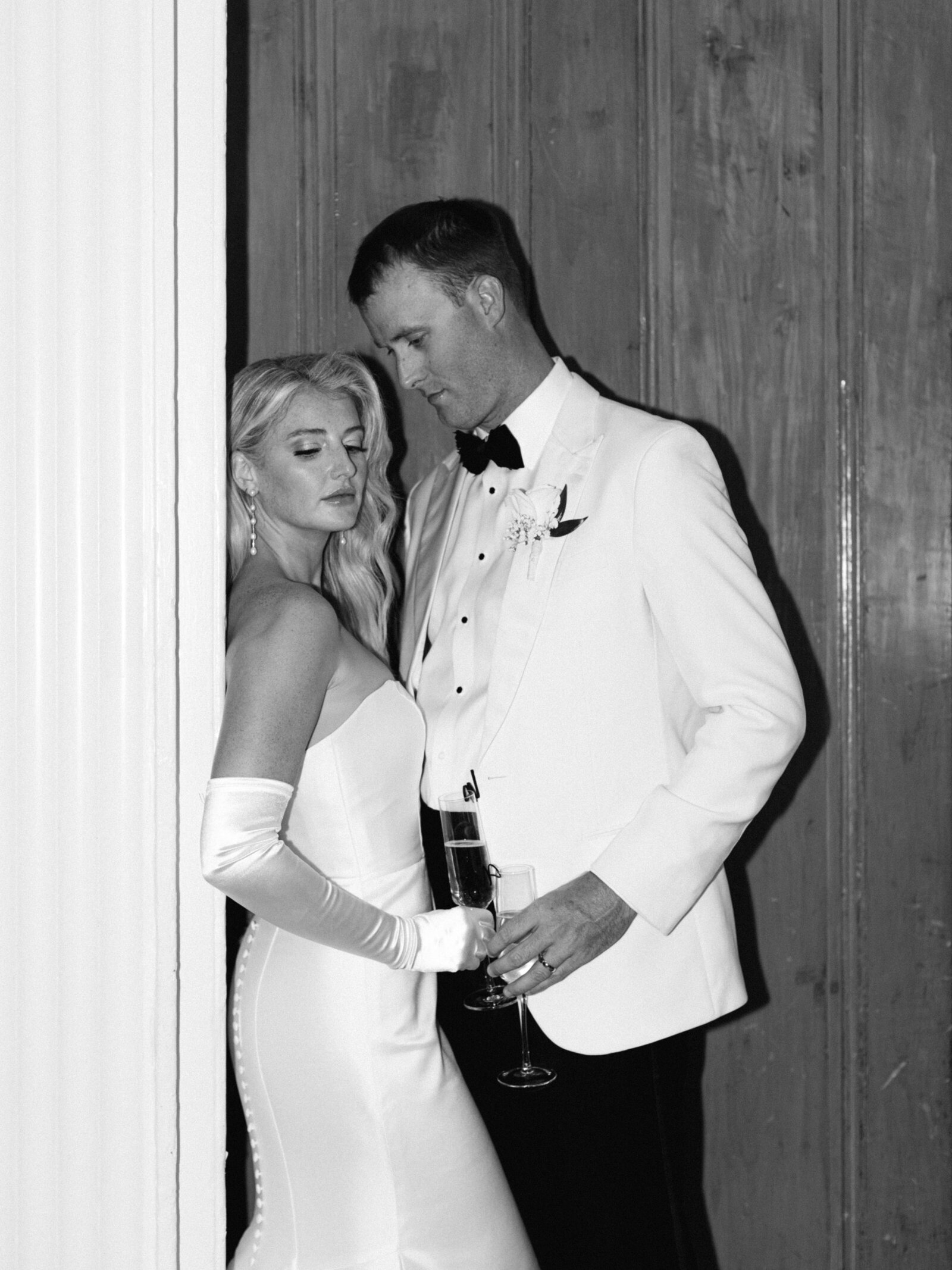 233-torianna-brooke-portraiture-hibernian-hall-wedding-charleston-wedding-photographer