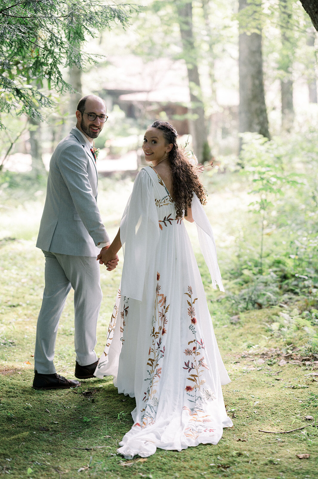 carmen-may-photography-fernstone-retreat-wedding-farmington-pa-1120_websize