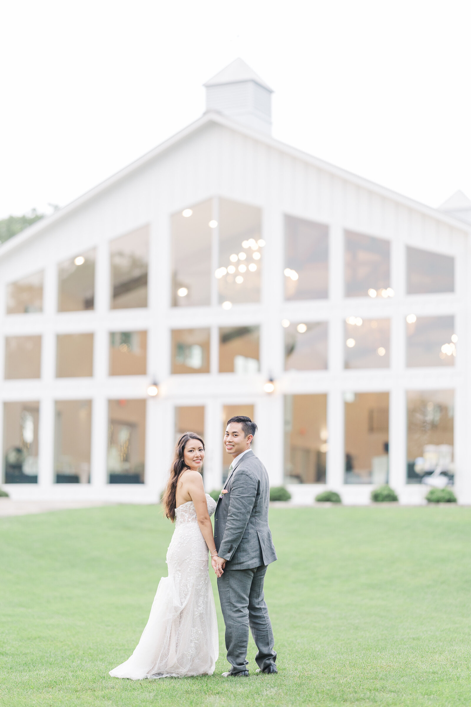 Solo bride and groom photography before wedding reception