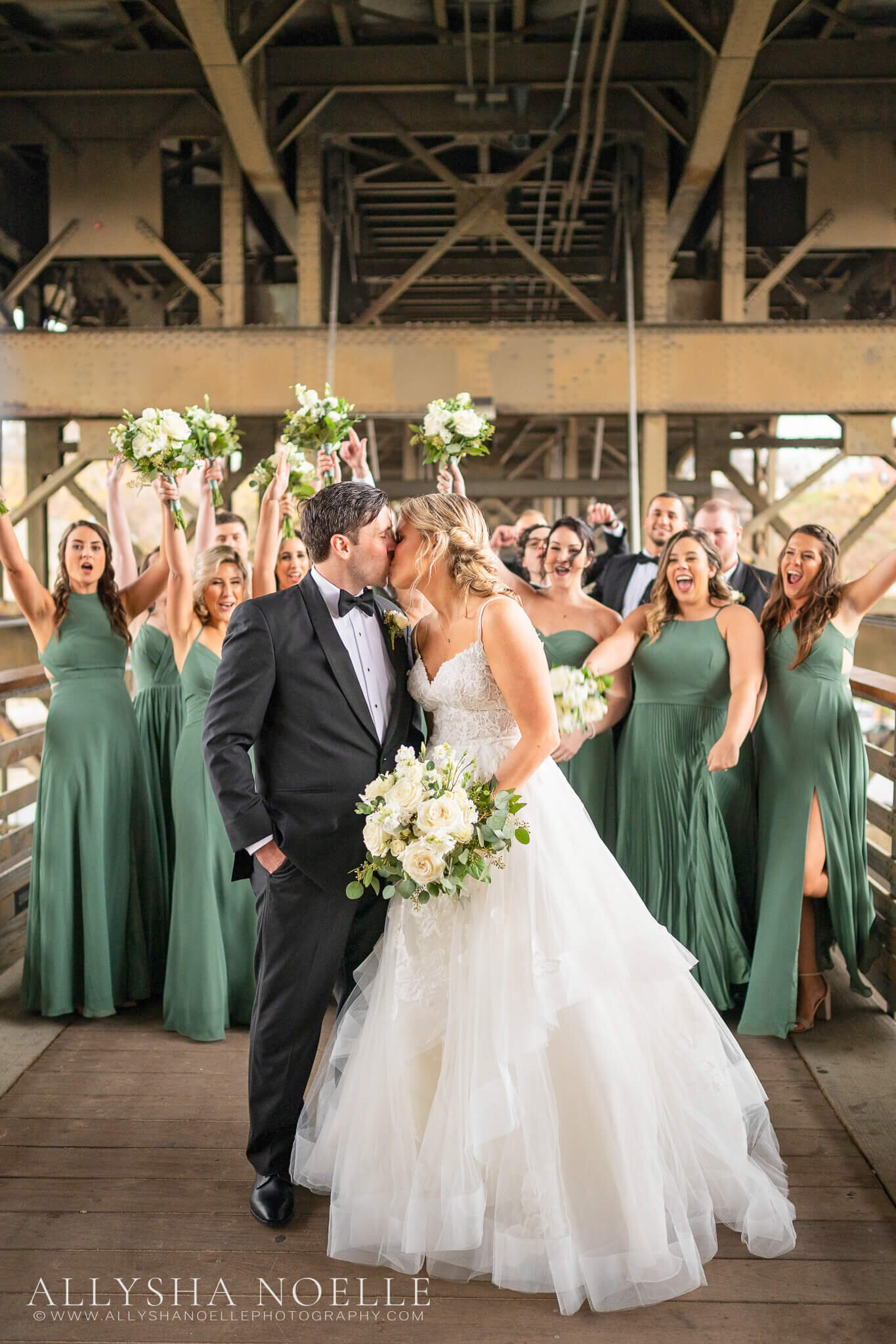 Wedding-at-The-Factory-on-Barclay-in-Milwaukee-0545