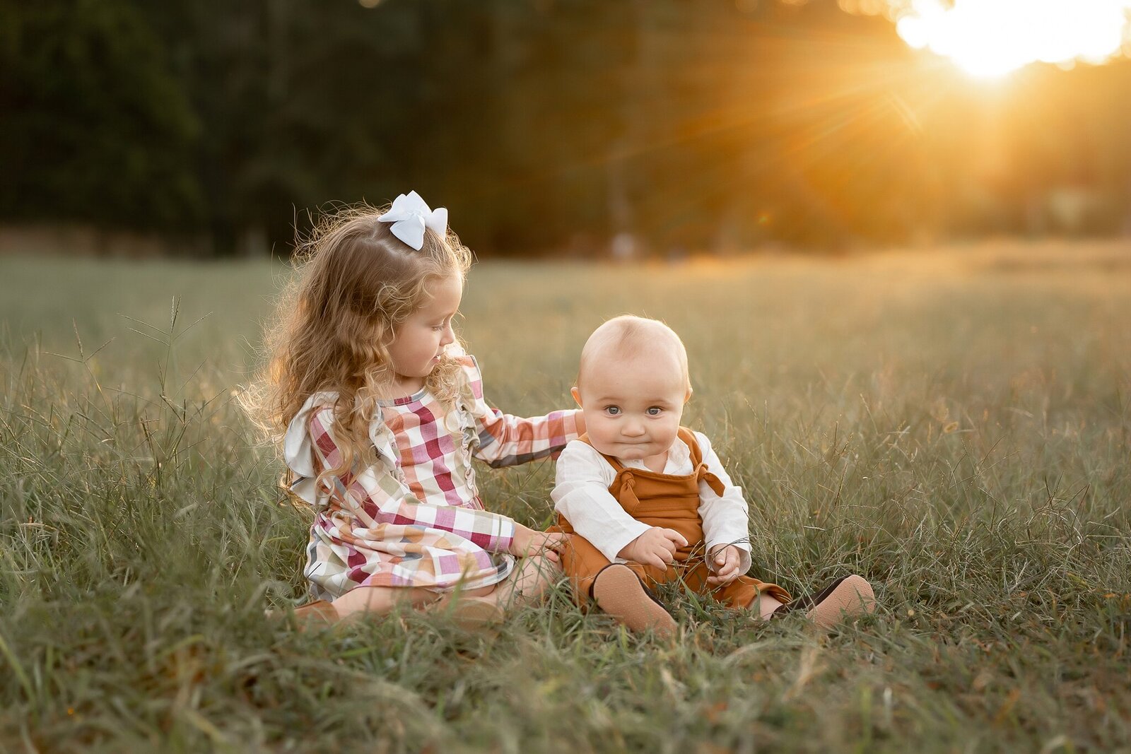 Atlanta Spring Mini Sessions Prospect Farms in the field_0050