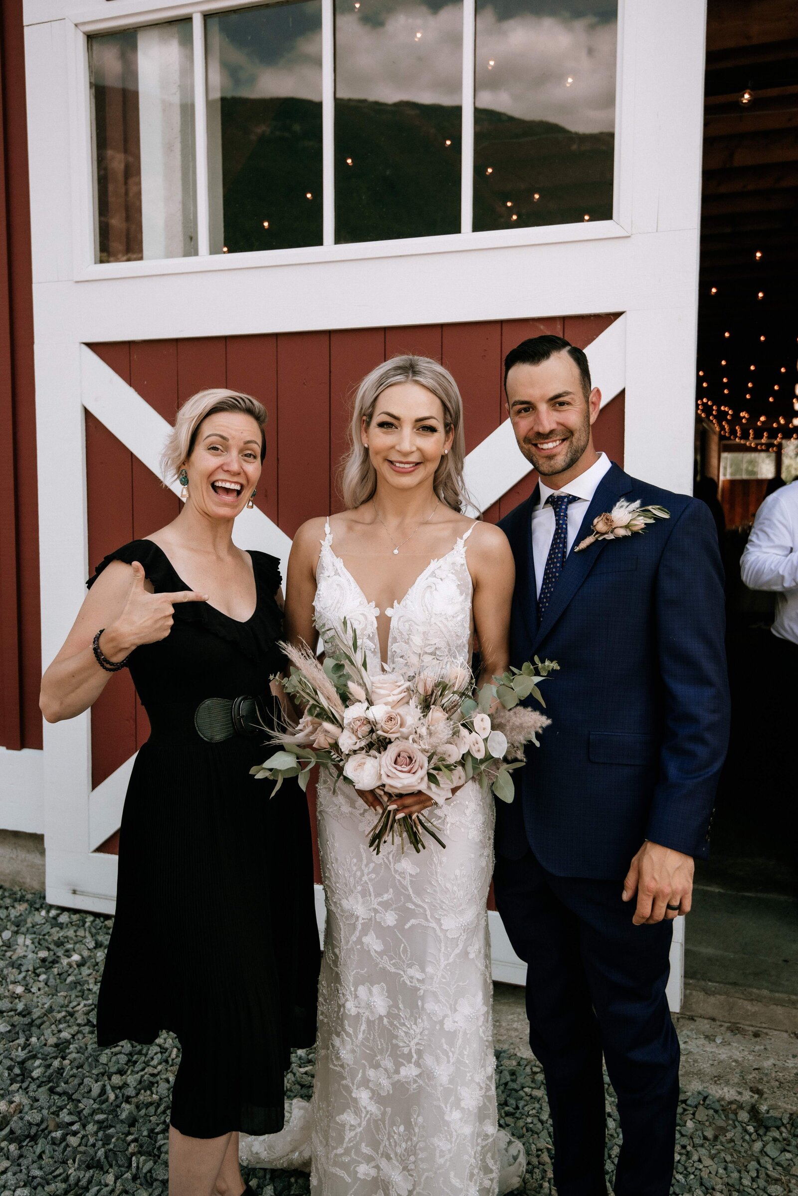 whistler-wedding-officiant-with-newlyweds