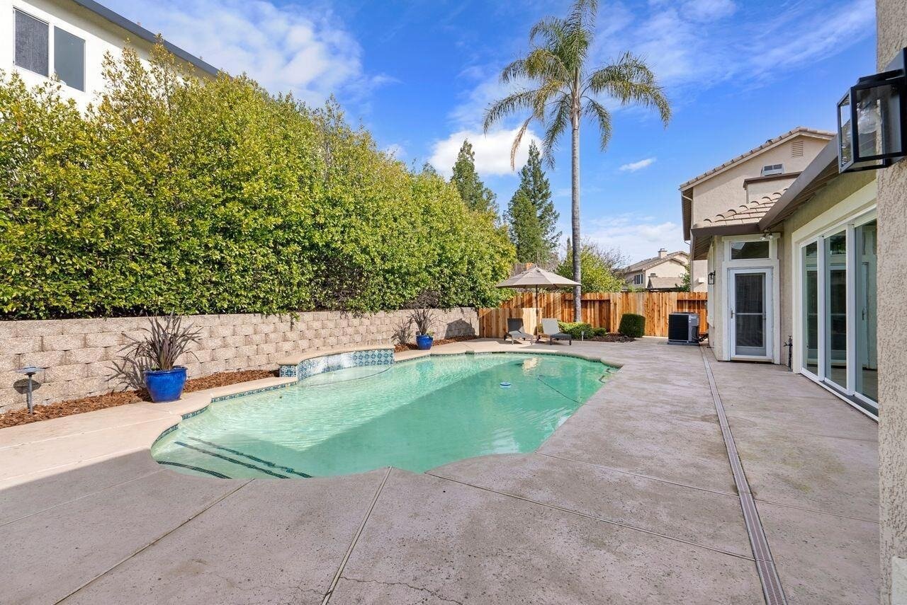 1805-grazziani-way-roseville-ca-31