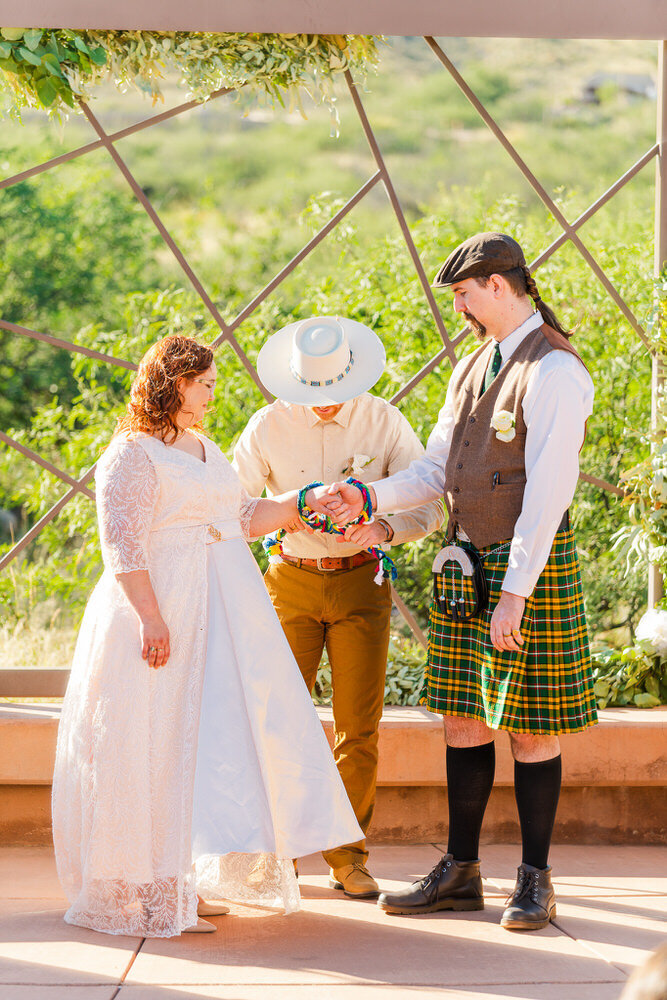 Kartchner-Caverns-Wedding-Old-Door-Shop-Reception-Christy-Hunter-Photography_025