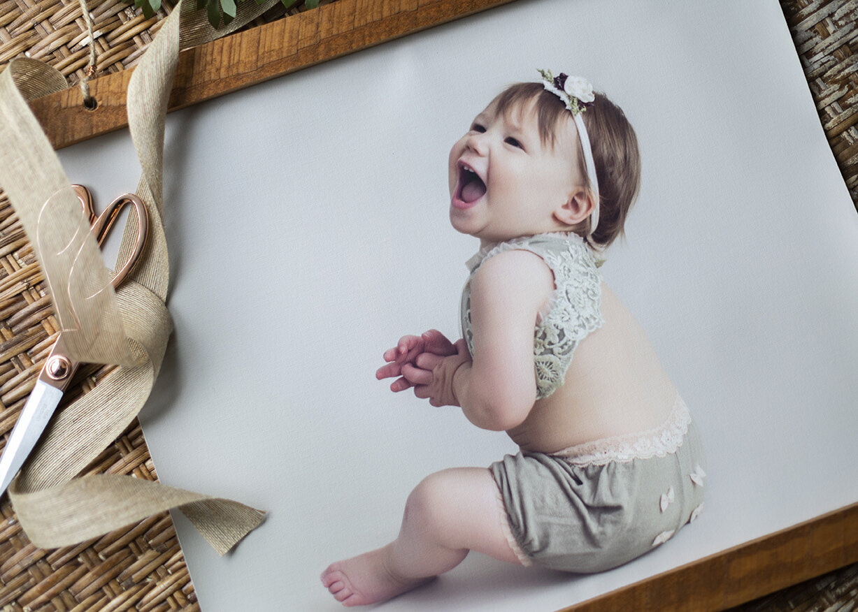 photographers-baby-newborn-pittsburgh-portraits-studio-greensburg-pennsylvania-23