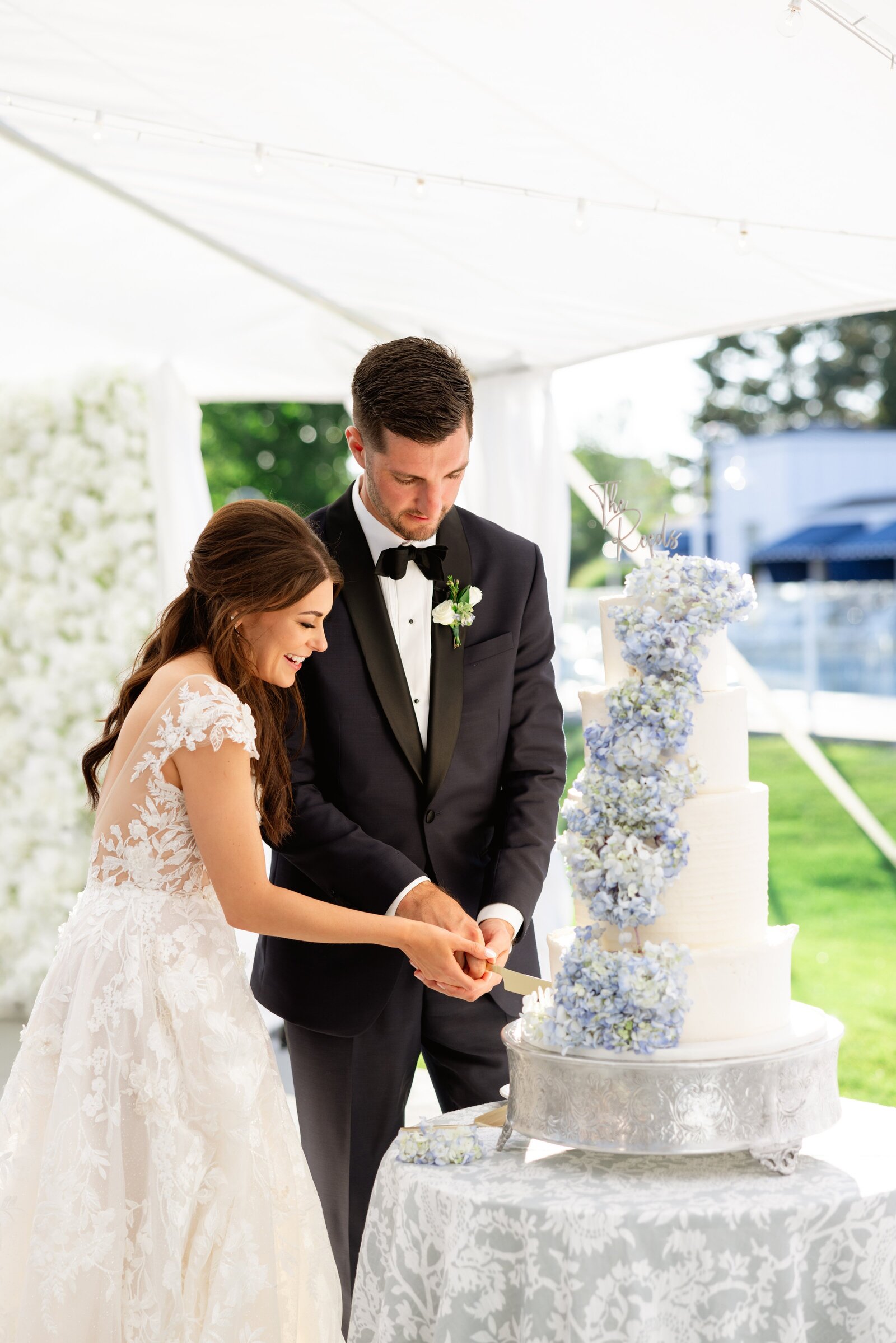 Tented-Bay-Harbor-Wedding-Michigan-Breanne-Rochelle-Photography136