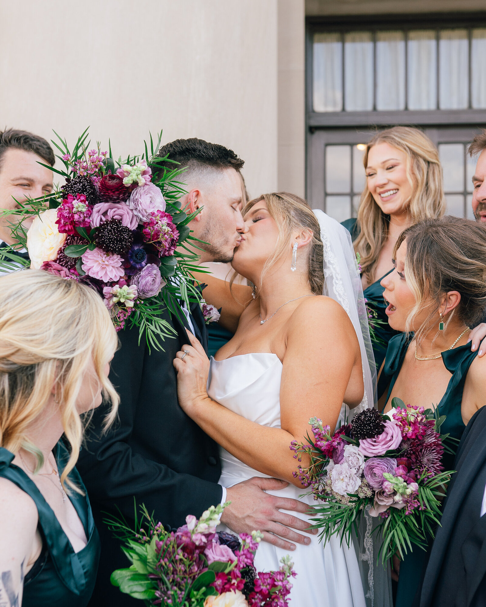 Corby Intercontinental Hotel Kansas City Wedding Plaza-124