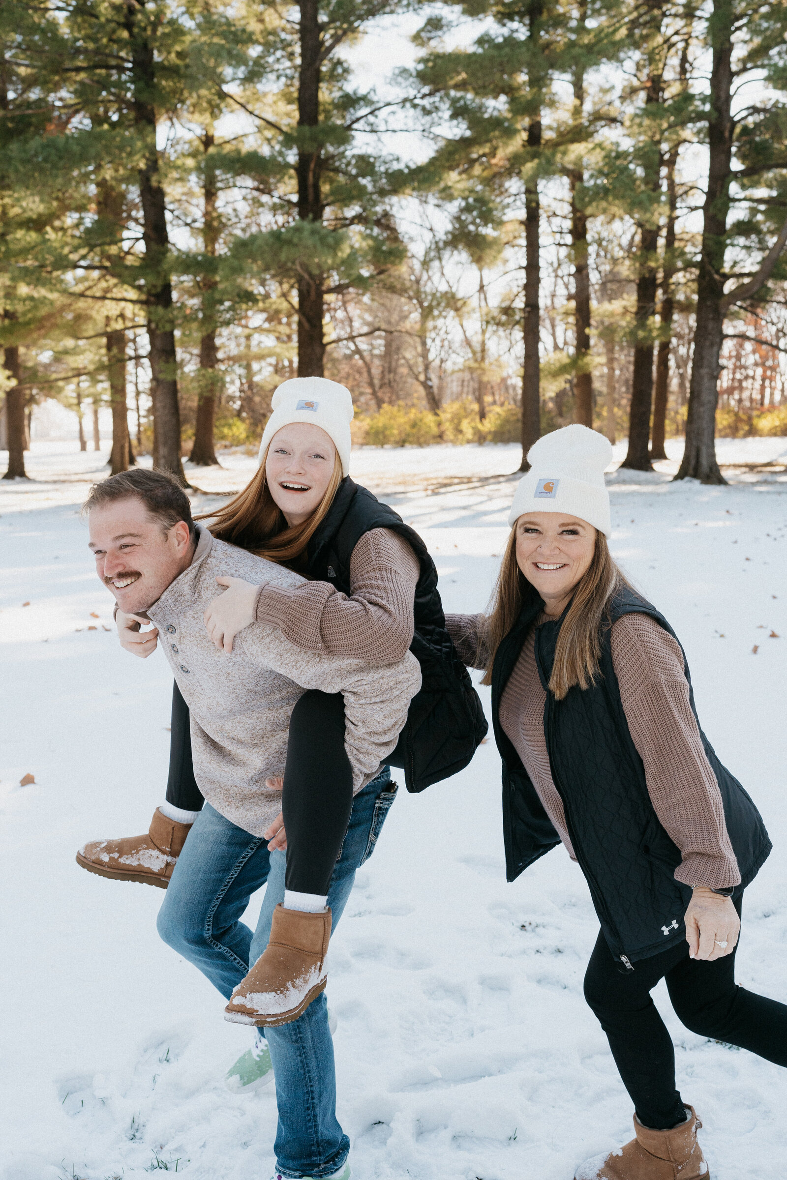 Iowa Family Photos Winter Christmas Card-47