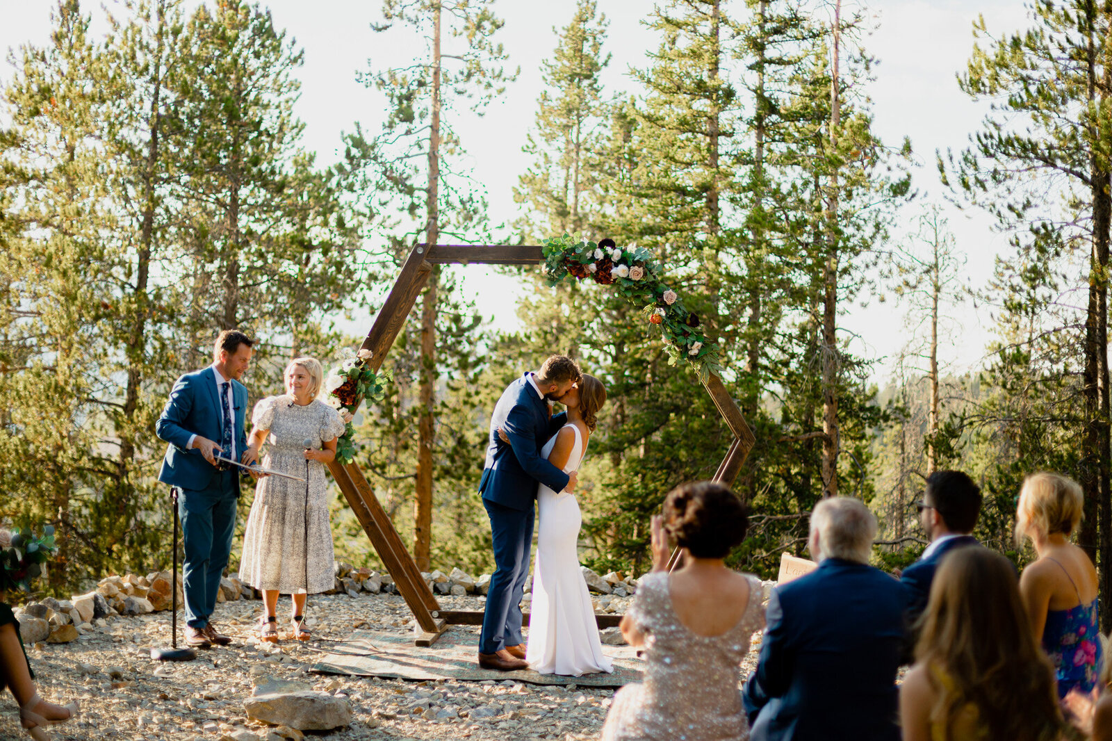 colorado bride and groom having their first kiss.