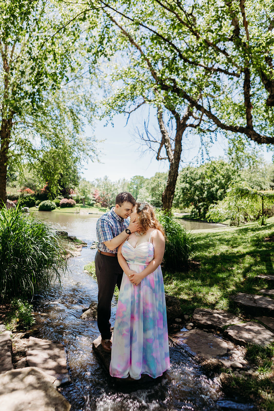 Missouri-Botanical-Gardens-Engagement-Photography-85