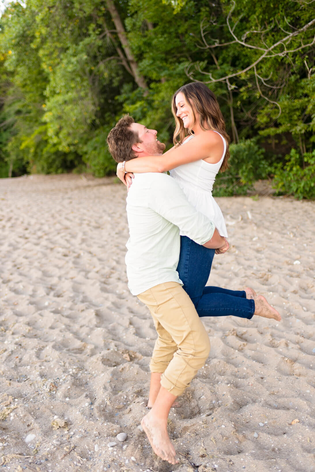Engagement-photo-grant-park-south-milwaukee-wisconsin-51