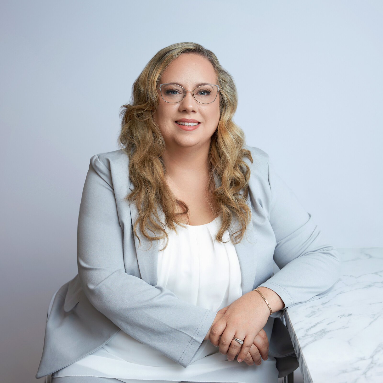 atlanta-gwinnett-best-headshots-personal-branding-studio-women-whitney-consultant-corporate-photography-photographer-twin-rivers-06