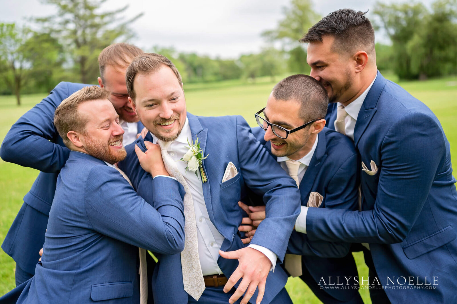 Wedding-at-River-Club-of-Mequon-268