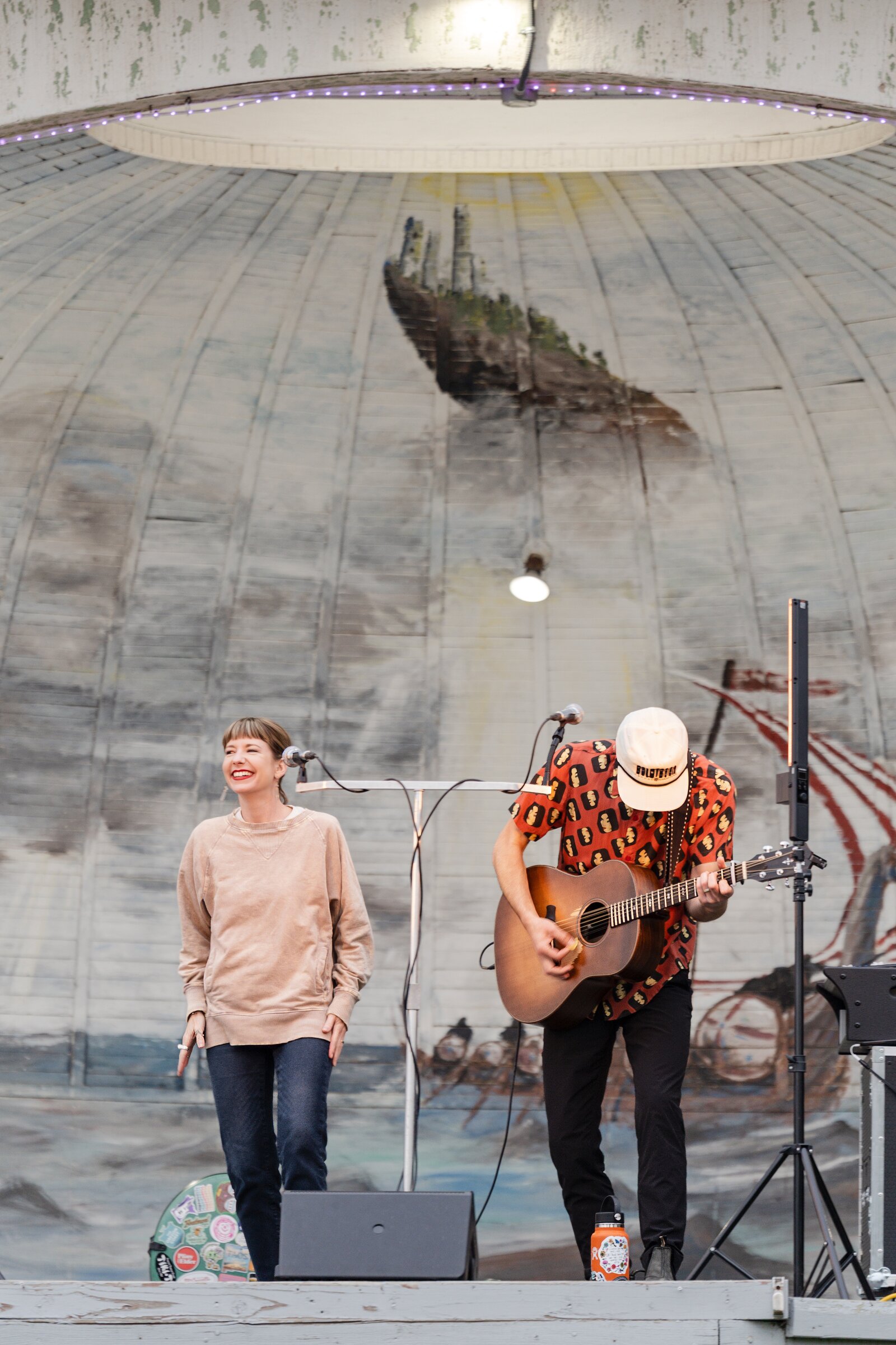 Flagship romance live music event in Norway in the Upper Peninsula
