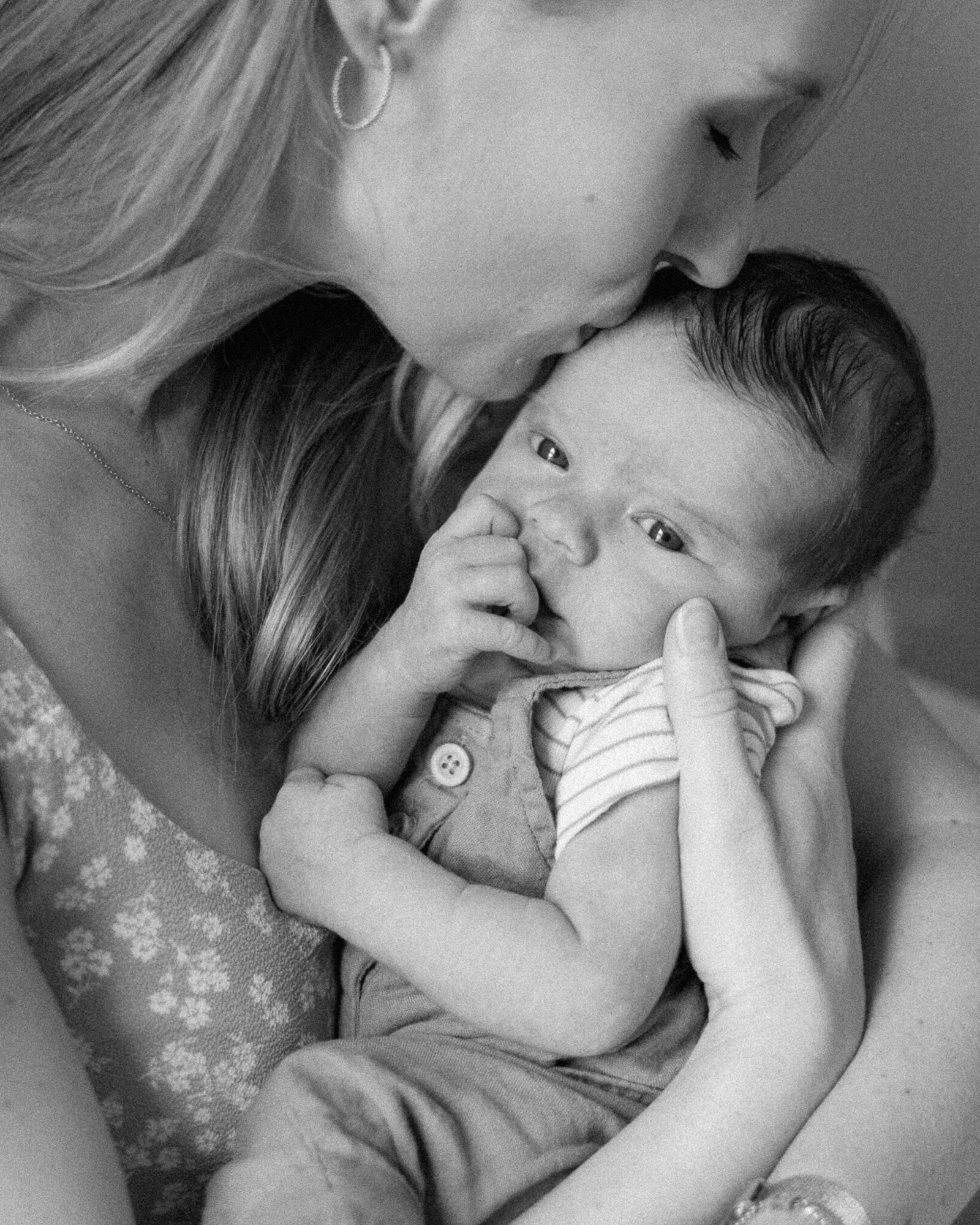 fort-mill-newborn-documentary-casual-lifestyle-photos (3)