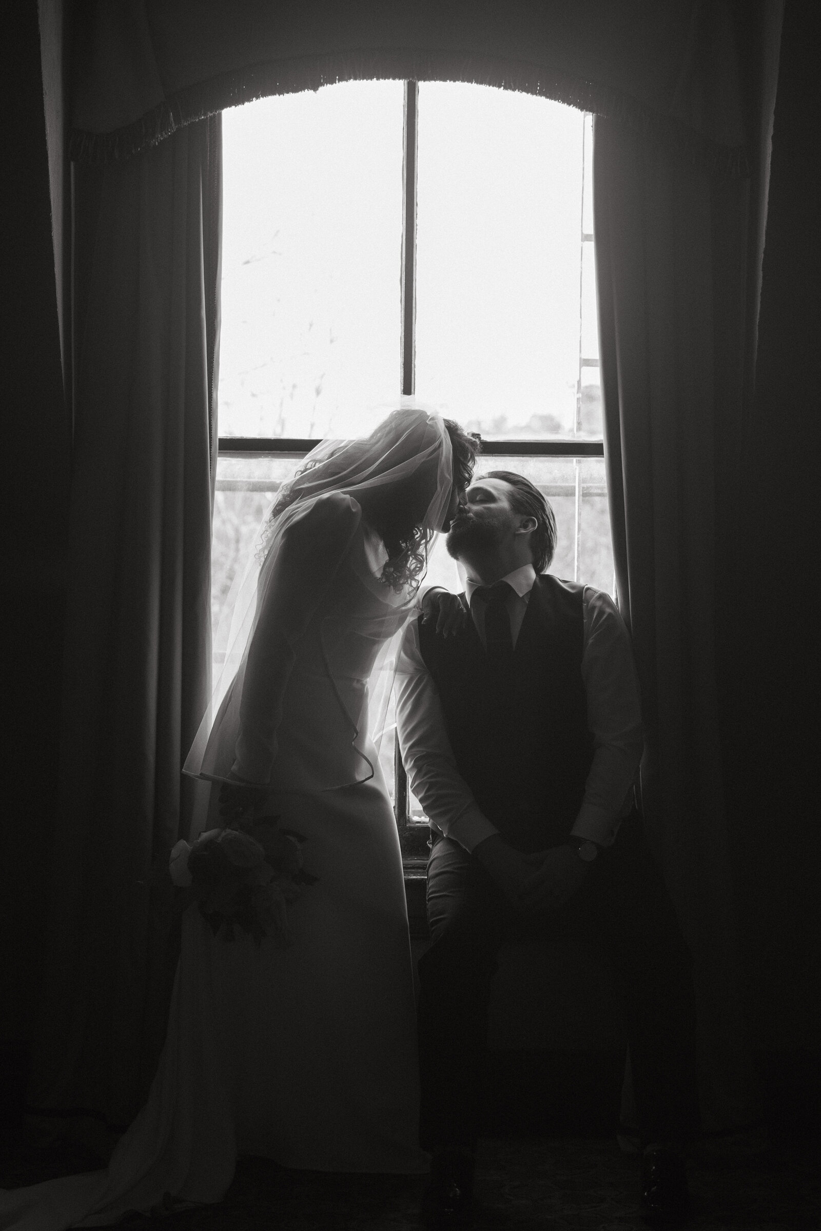 eureka-springs-arkansas-wedding-photograper-film-3610
