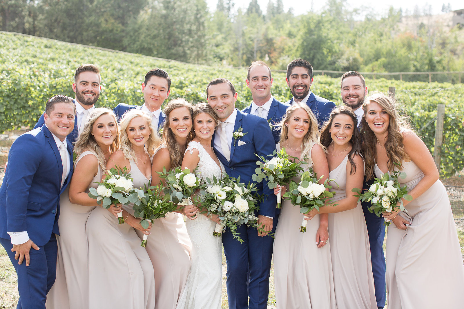 Cody & Erika | Karma Vineyards | Lake Chelan Wedding Photographer | Emily Moller Photography (25 of 44)