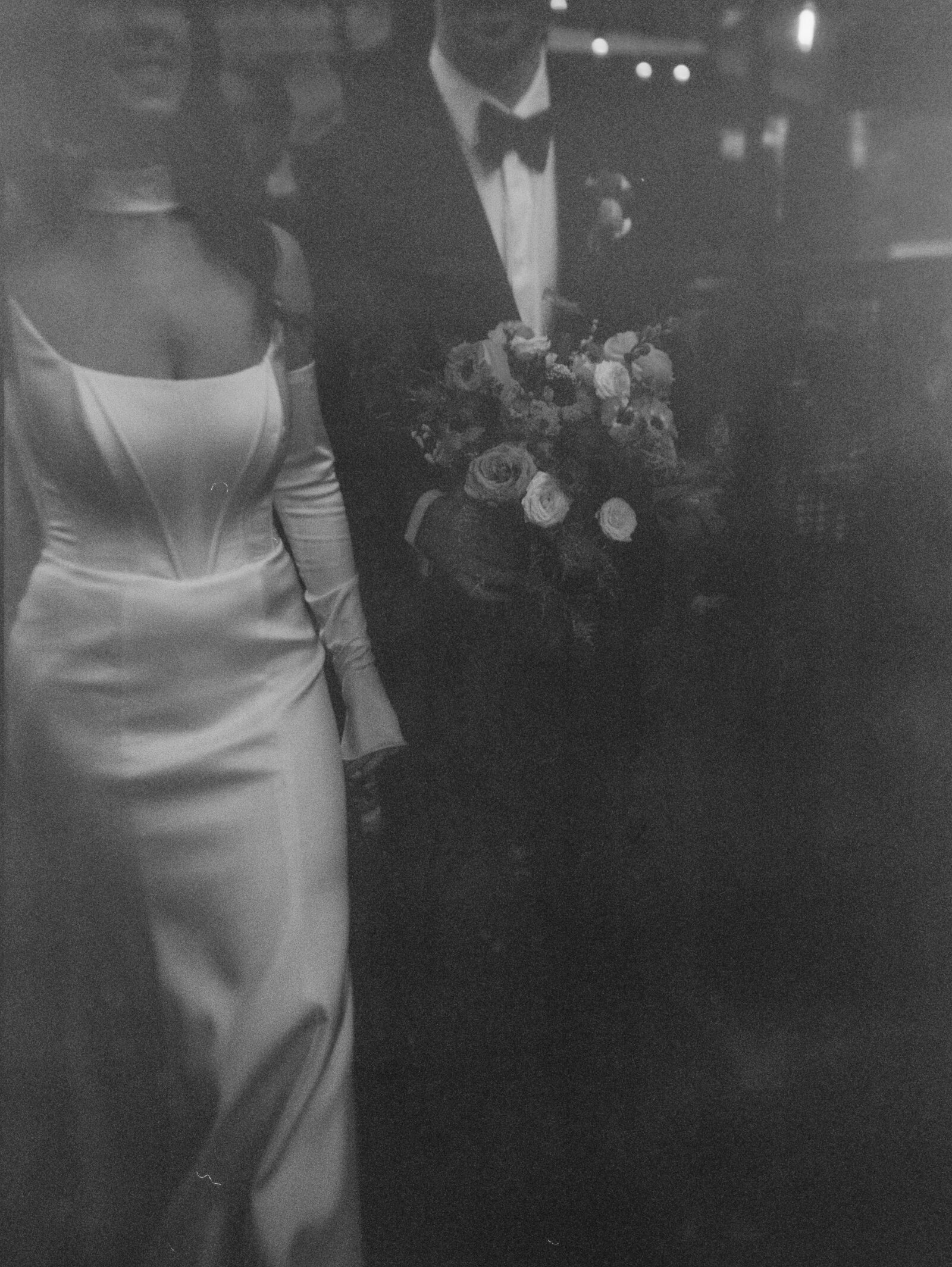 JennaandBroidy-StunningDowntownWeddingatSecondFloorEvents-Toronto,Ontario-35+120mmFilm-10