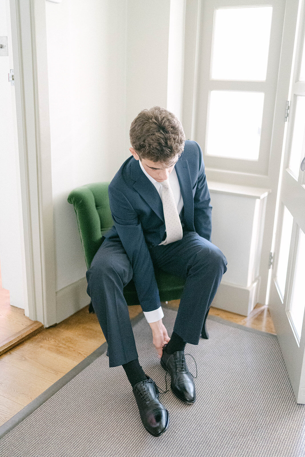 leanne-james-wedding-getting-ready-philippa-sian-photography-80