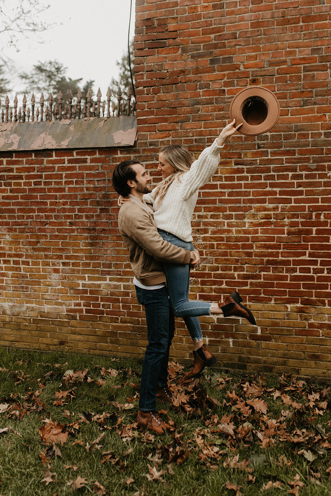 Melissa_Chris_Couples_Session_Sneak_Peek_11.11.20-9