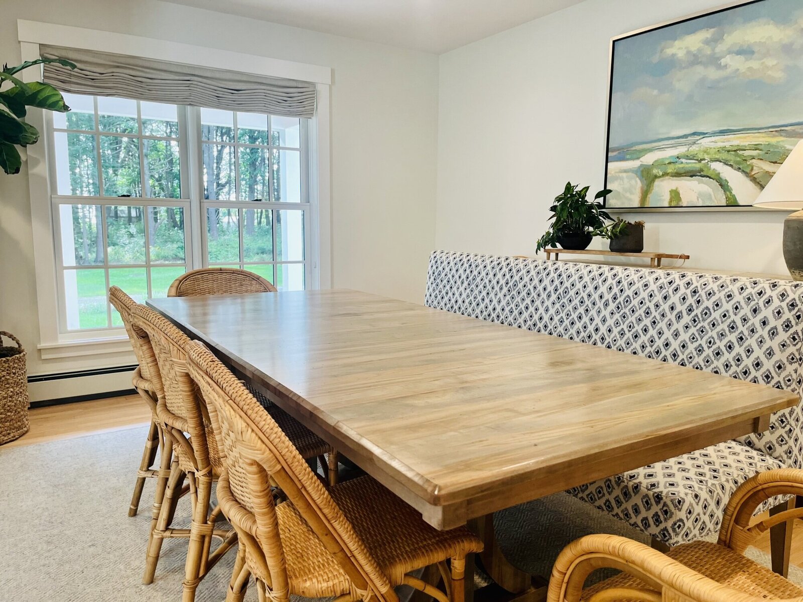 Dining_Table