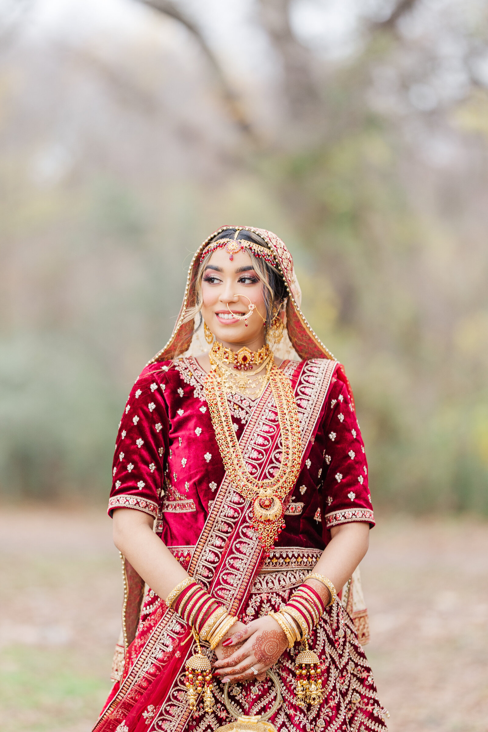 Bride-outdoor-photoshoot