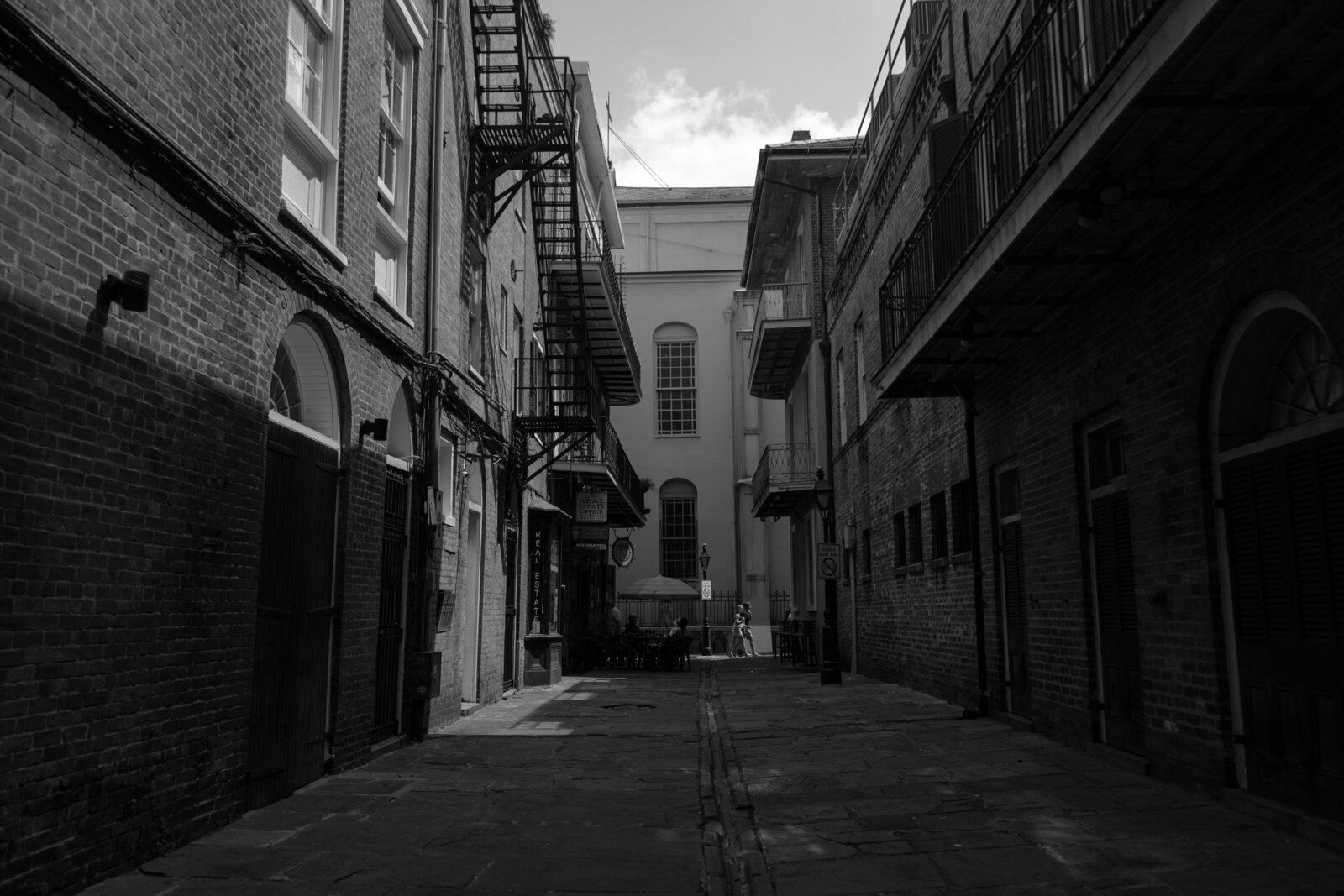 NOLA-19