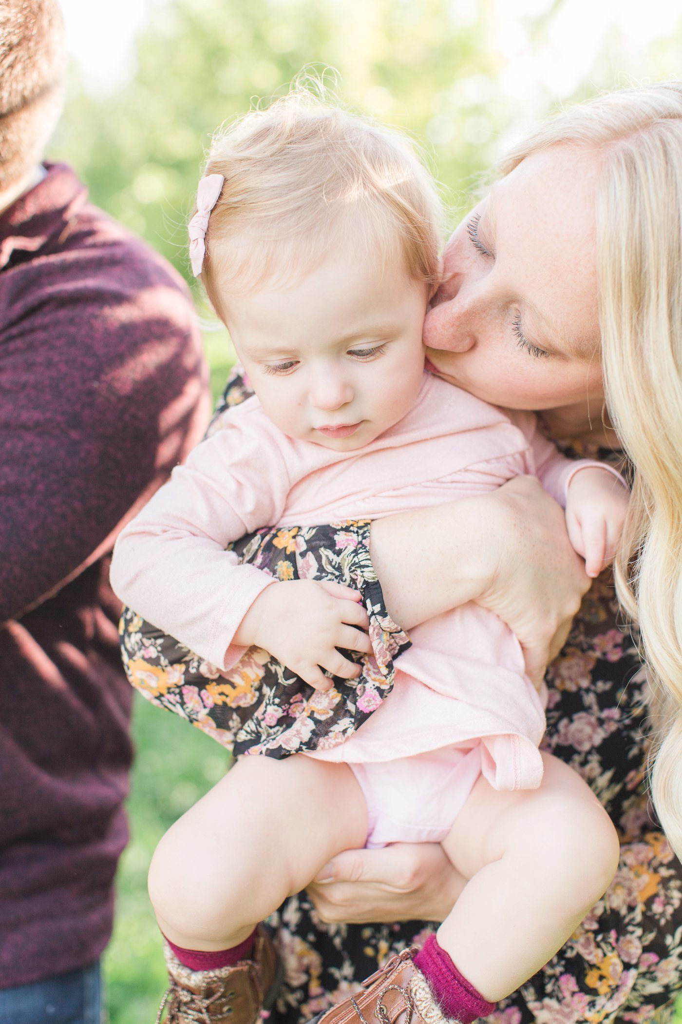 fall-the-apple-farm-victor-new-york-family-portrait-2