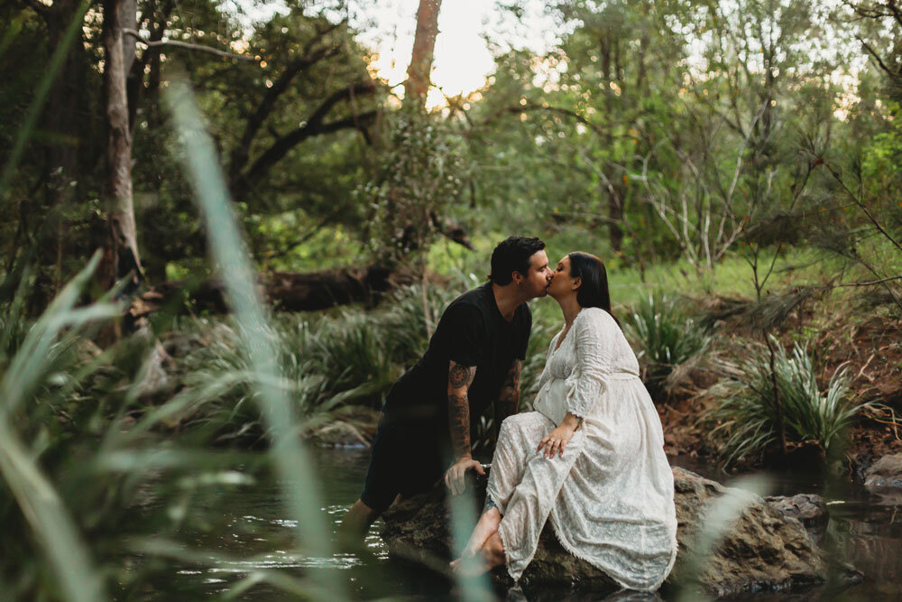 Couples Maternity Photography session in Brisbane creek