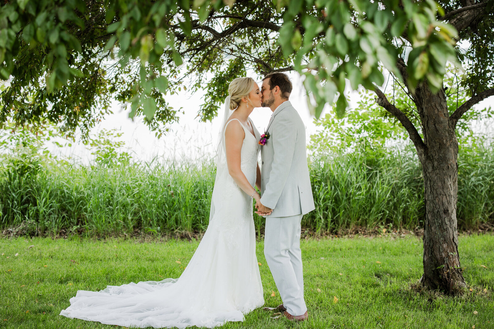 Sherburn-Minnesota-Wedding-Photographer-54