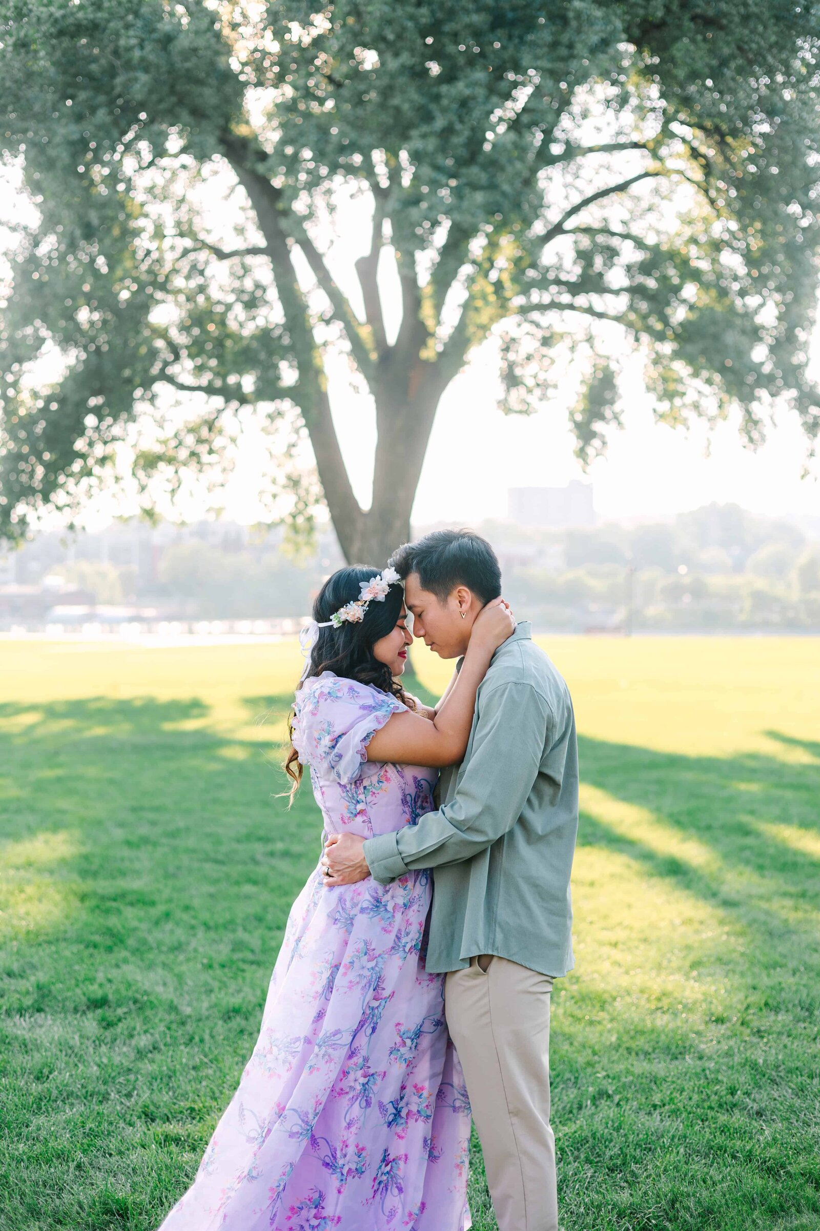 Harriet-Island-Minneapolis-Minnesota-Engagement-Session-Willow-And-Rove-3