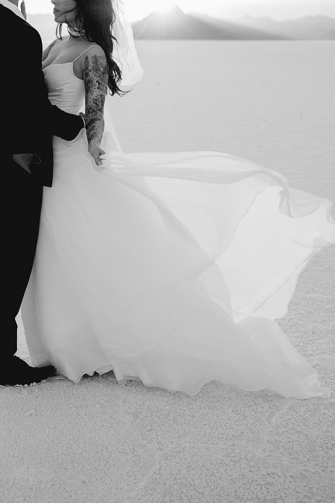 Salt_Flats_Elopement_Utah_Becca_Photo-84