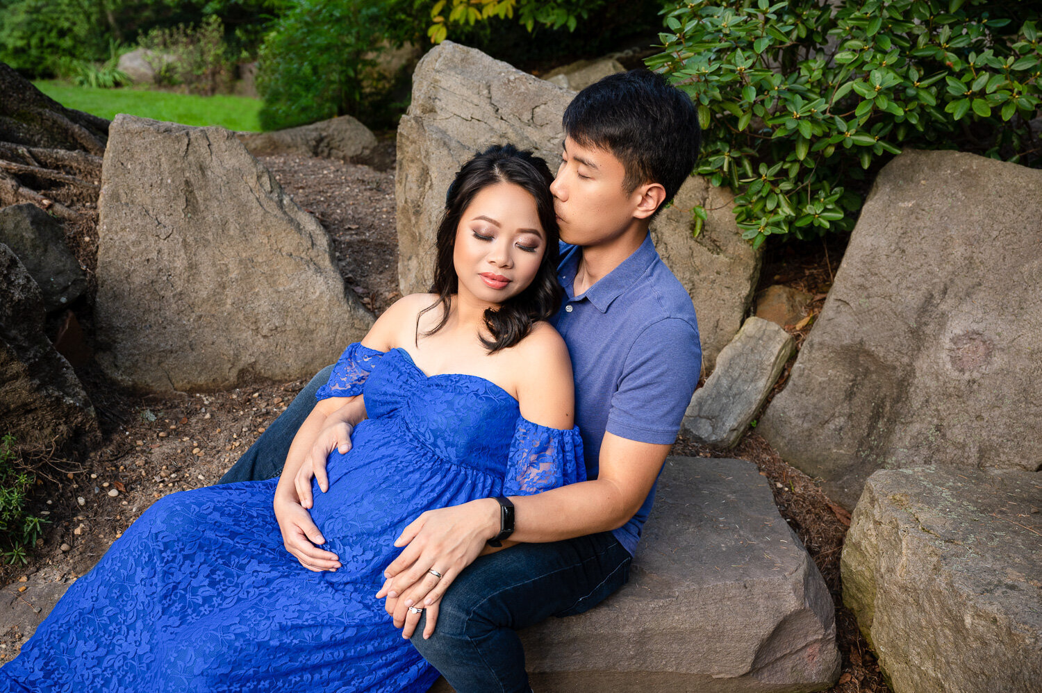 Sayen_Gardens_NJ_Maternity_Couple