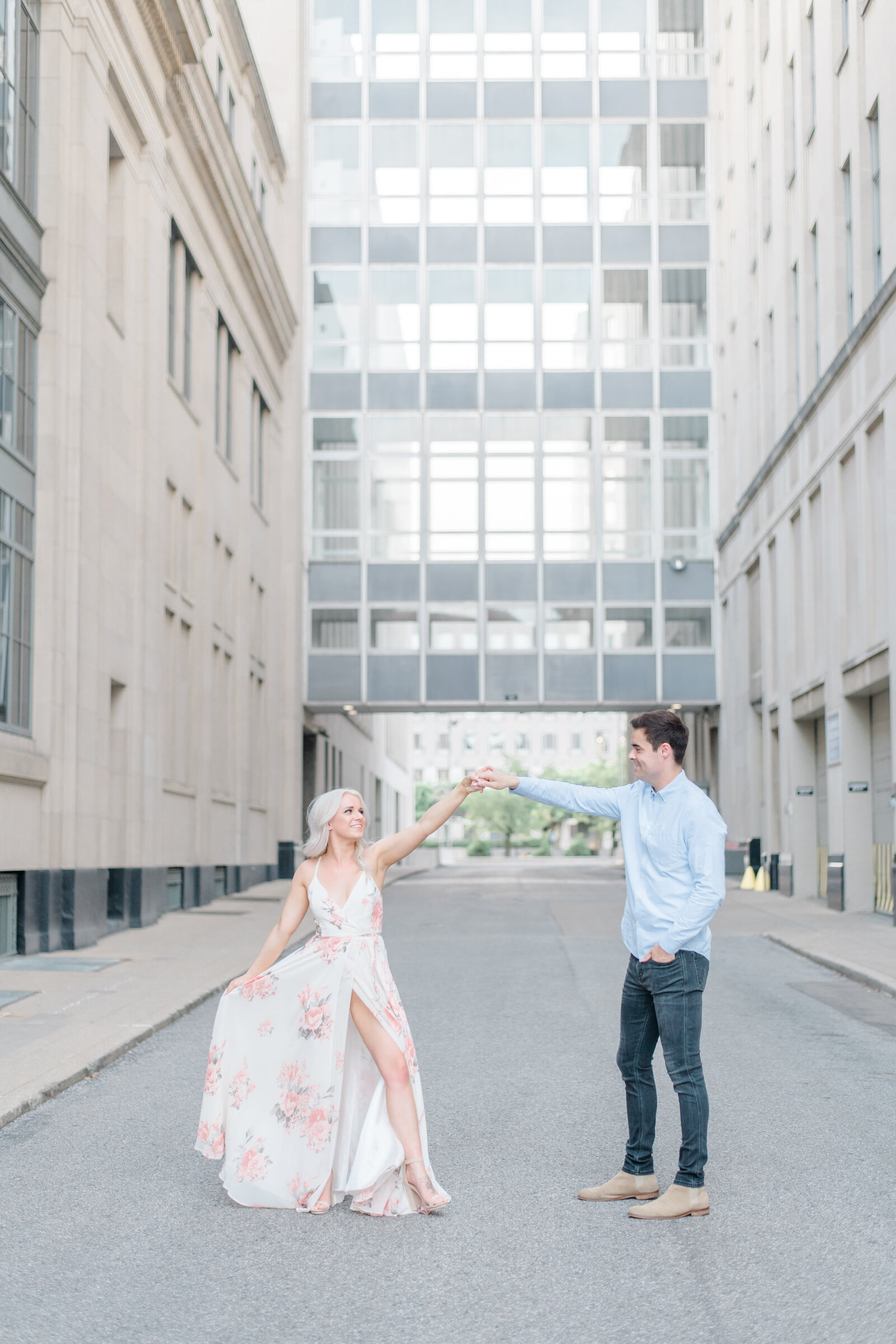 113Sam & Elle - Cincinnati, Ohio - The Lytle Park Hotel- Cassidy Alane Photography