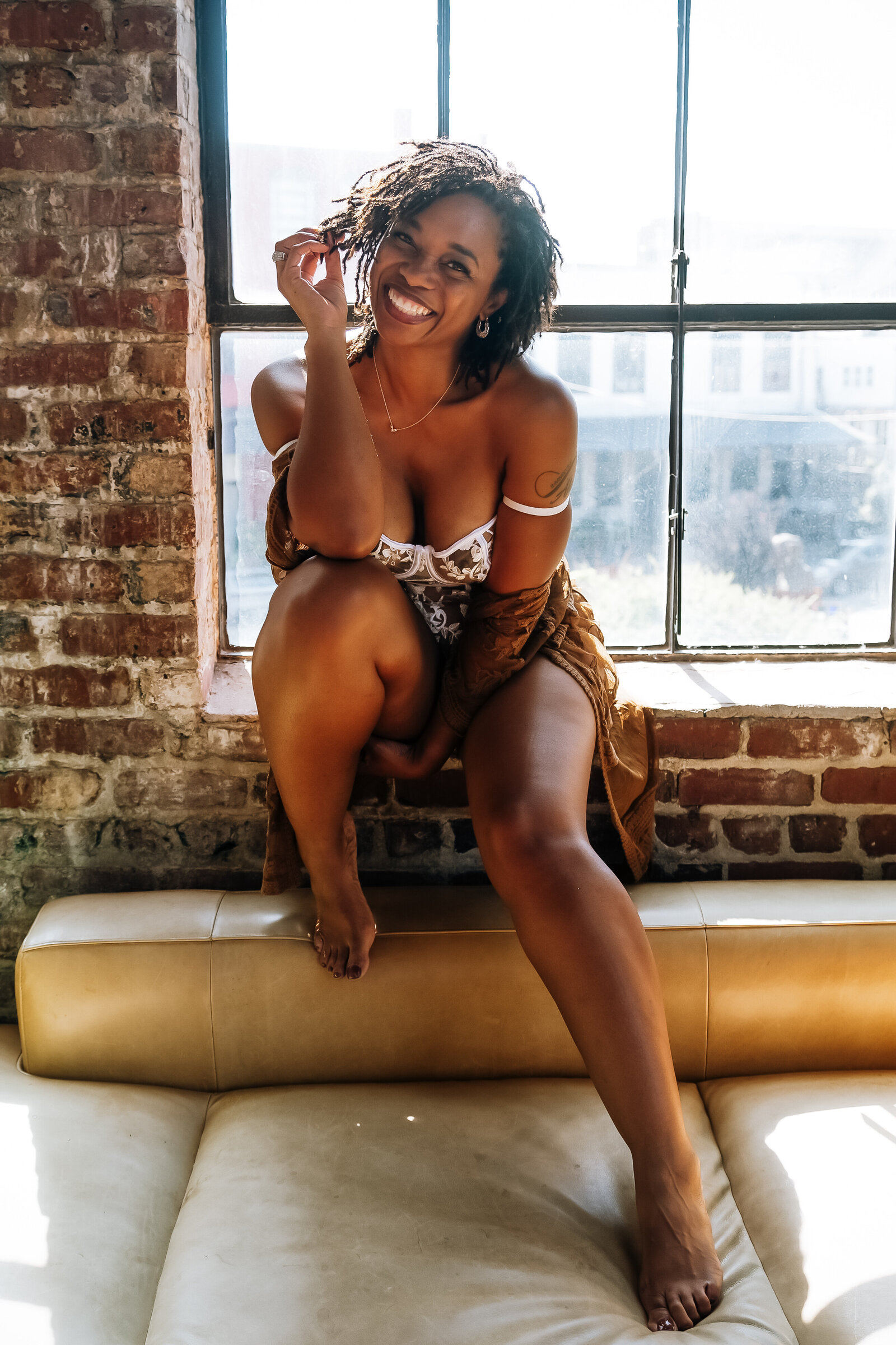 Savannah Georgia Boudoir Photography for Black Women-15
