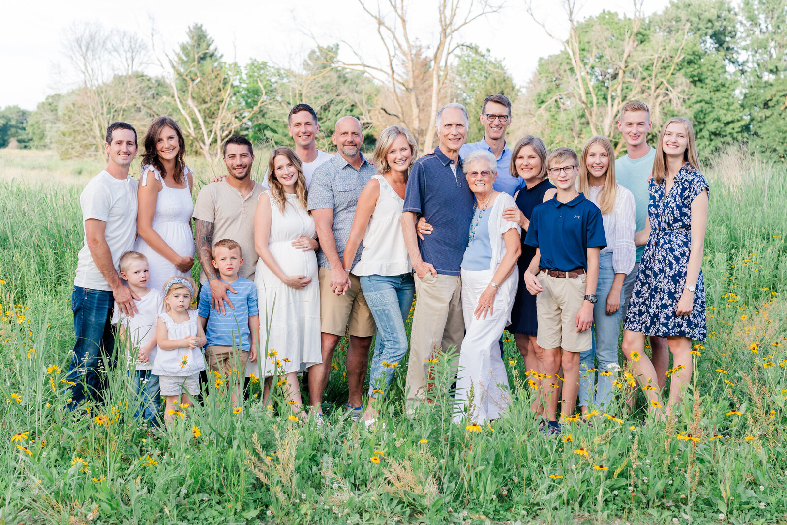 Large-family-photography-grand-rapids
