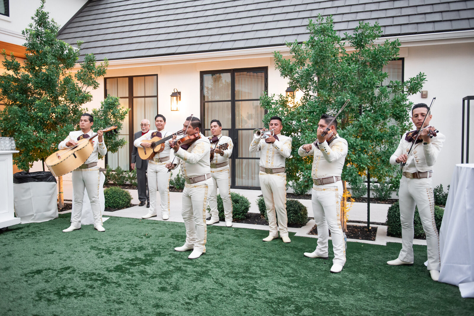 Moyra + Jon Wedding Day  (631)
