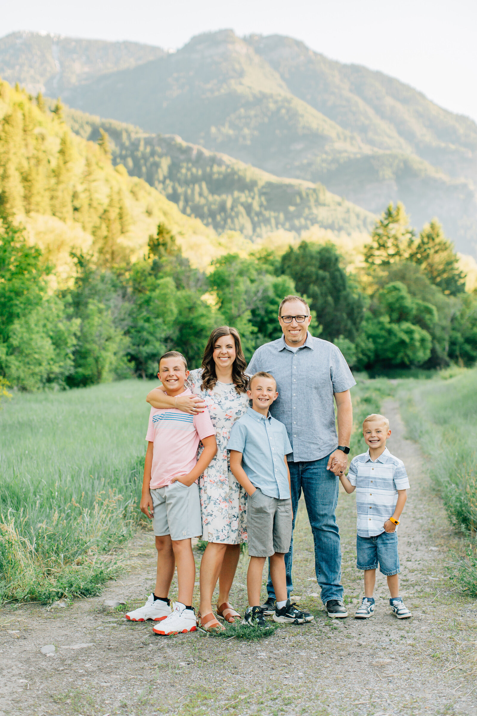 FamilyPhotos-LoganUT_TianaSimpsonPhotography-002