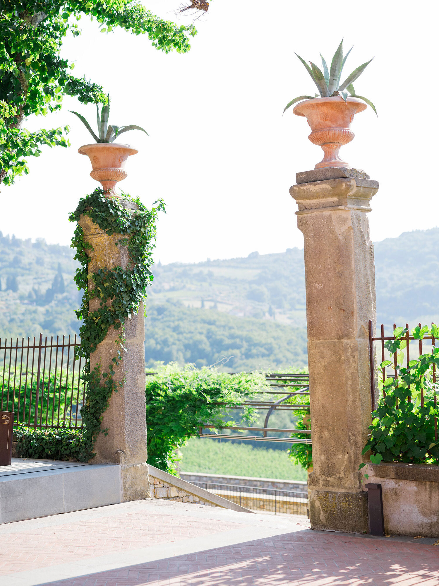 borgo_di_vignamaggio_A&J_wedding_004