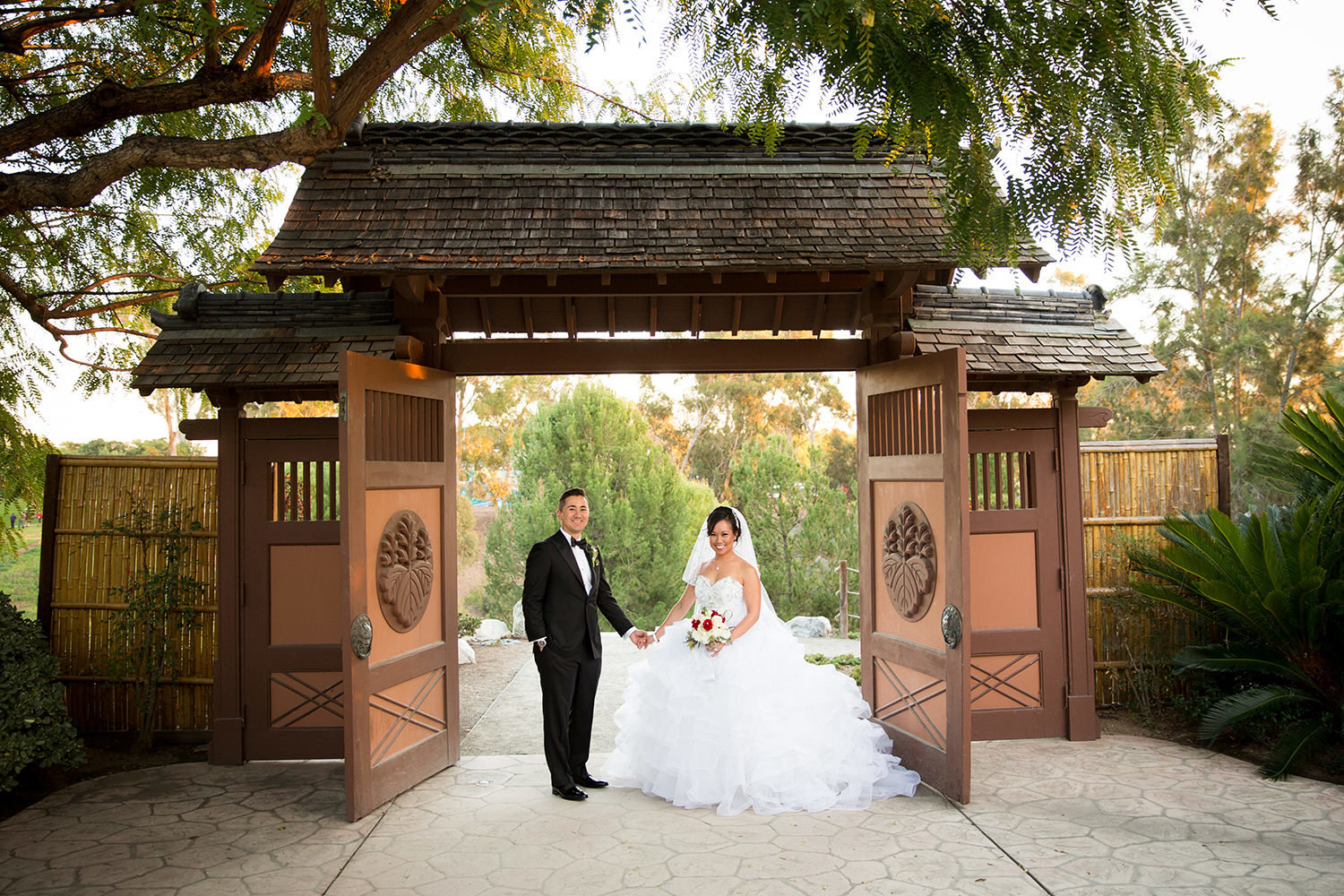 Japanese friendship garden wedding portrait