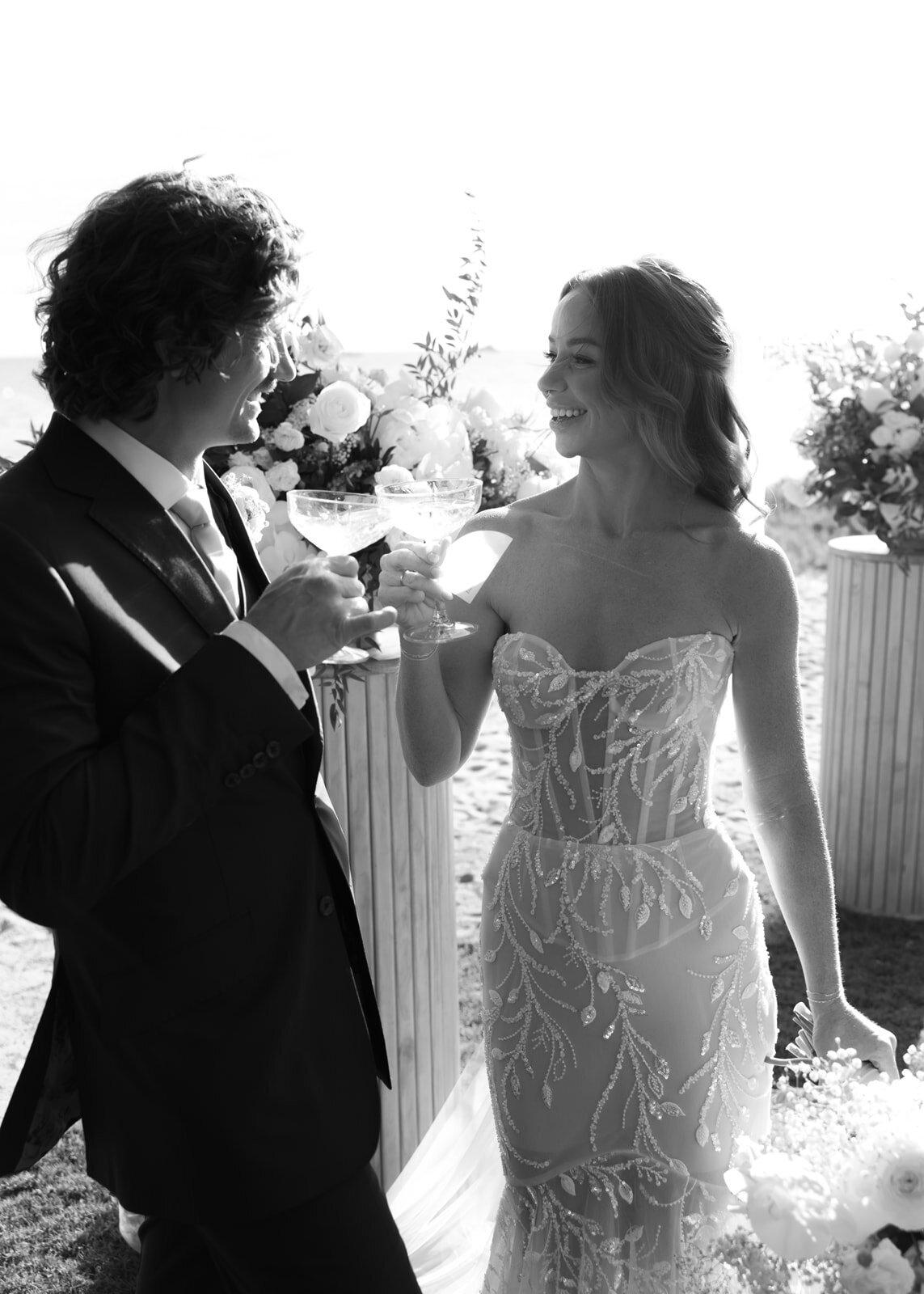 9.12-Sydney-John-Sugar-Beach-Maui-Wedding-622
